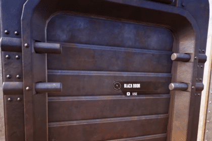 Guide on how to open the Black Door in Dreadnaught and get the loot stored inside in SAND: Raider of Sophie.